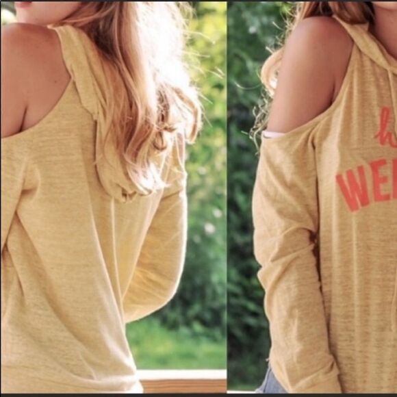 “Hello Weekend” Graphic Cold Shoulder Hoodie‎ - Picture 5 of 13